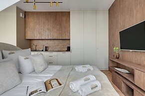 Granaria Premium River View by Downtown Apartments