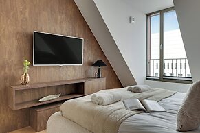 Granaria Premium River View by Downtown Apartments