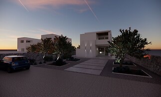 Sokratis LocoLux Villas & Suites