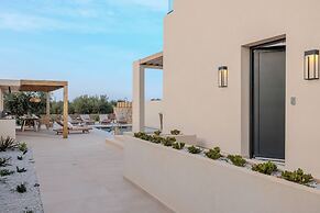 Sokratis LocoLux Villas & Suites