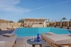 Sokratis LocoLux Villas & Suites