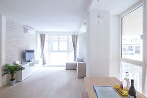 Marconi Apartments