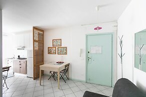 Marconi Apartments