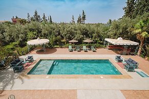 Dar Salah-Eddine Oasis Pool & SPA