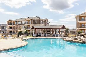 Landing Apartments - Downtown Murfreesboro