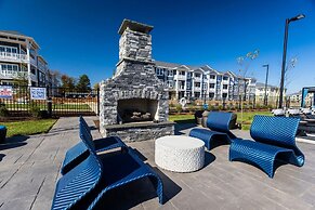 Landing Apartments Murfreesboro near Fairfield Estates