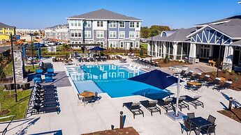 Landing Apartments Murfreesboro near Fairfield Estates