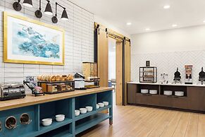 Staybridge Suites Aurora East by IHG