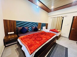 Hotel Maa Bhuvneswari