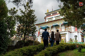 Moustache Hostel Bir