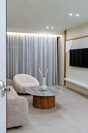 Thea Acropolis Suites & Apartments