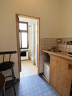 Homeplanet Hostel