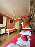 Homeplanet Hostel