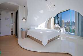 Dali Canghai Xueyue Seaview Hotel