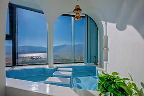 Dali Canghai Xueyue Seaview Hotel