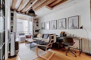 Athos I Stylish 1BR Home on the Rive Gauche