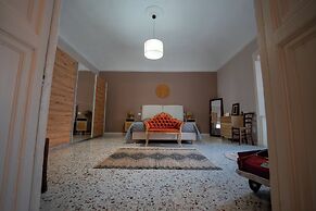 Casa Manbrù by Studio Vita