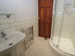 11 Hollin Well Cottage