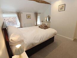11 Hollin Well Cottage