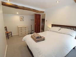 11 Hollin Well Cottage