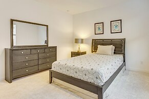 Lake + Mtn Views: Modern Apache Junction Getaway