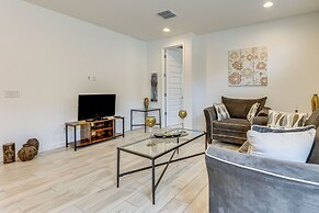 Lake + Mtn Views: Modern Apache Junction Getaway