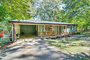 Near State Park & Spring River: Family Gem w/ Yard