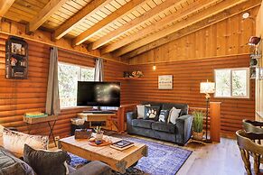 Community Lake Access: Peaceful Cabin in Sonora!