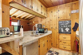 Community Lake Access: Peaceful Cabin in Sonora!