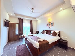 HOTEL SEMAYRA Puri
