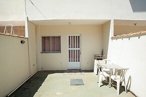 Casa Pet Friendly com Varanda e Churrasqueira
