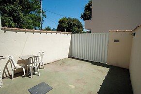 Casa Pet Friendly com Varanda e Churrasqueira