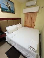 Chinatown hotel