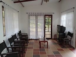 CASA DE CAMPO PRIVADA CON PISCINA