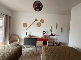 Lemon Tree El Paredon