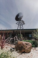 Donald Motor Lodge