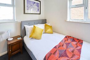 Host Stay Bodiam Close