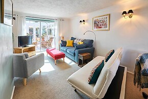 Host Stay Bodiam Close