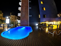 Hosts BR - Flat Vista Mar no Meireles