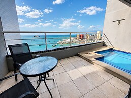Hosts BR - Cobertura duplex frente mar