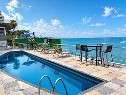 Hosts BR - Cobertura duplex frente mar
