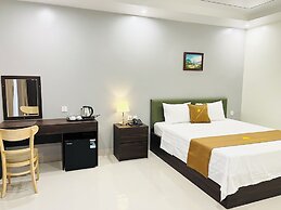 Sunrise Airport Hotel