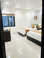 Sunrise Airport Hotel