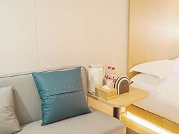 Captain 5 Youth Hotel