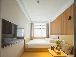 Captain 5 Youth Hotel
