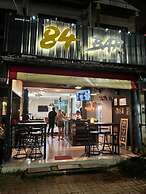 84 Bar ve Konuk Evimiz