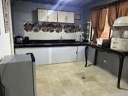 Eljoy's Forest Resort