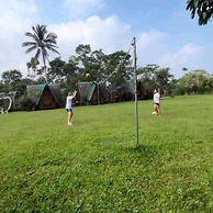 Eljoy's Forest Resort