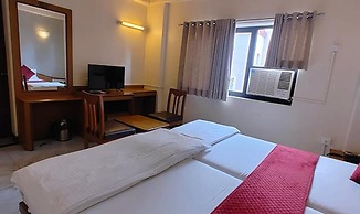 Fabhotel Ramesh Inn