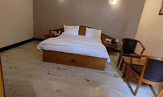 Fabhotel Ramesh Inn